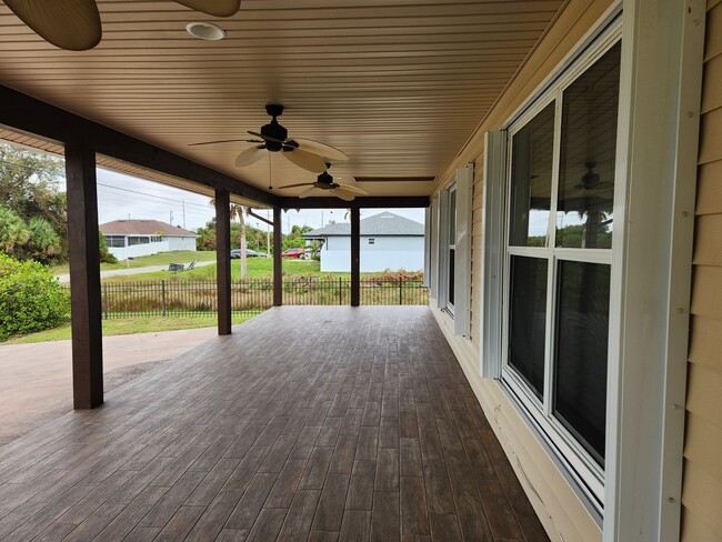 Photo - 3215 1st St SW