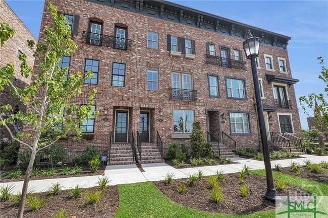 Building Photo - 433 Port St