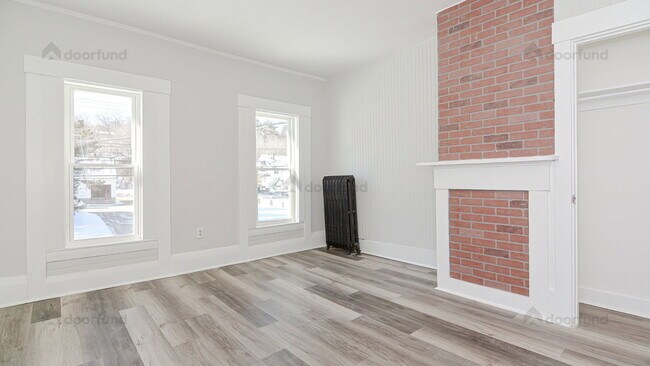 Photo - 220 S Main St Unit 4