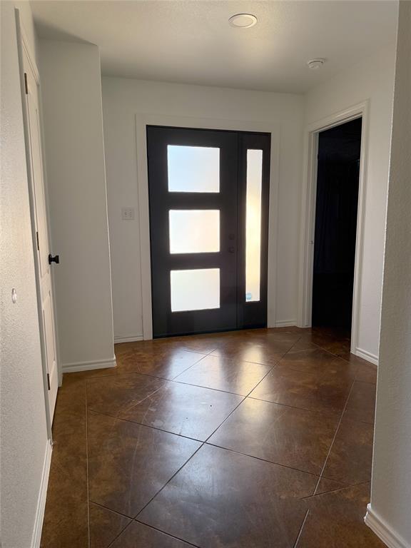 Photo - 430 Summit Ridge Dr N