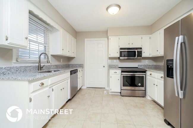 Photo - 1816 Holloway Cir