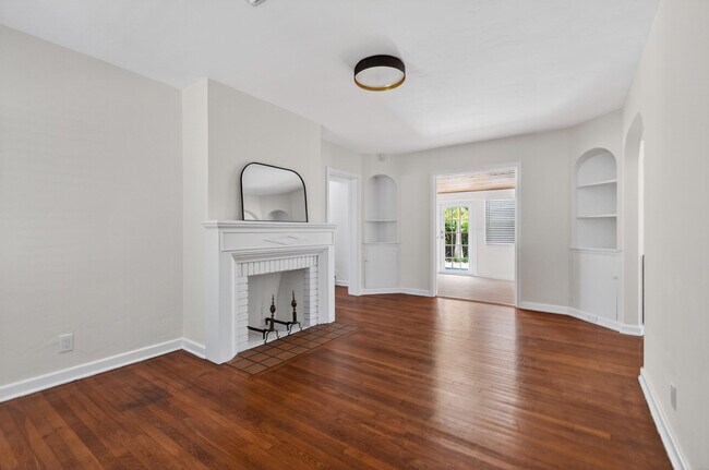 Photo - 236 Greymon Dr