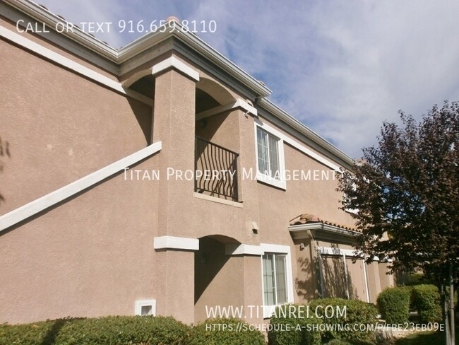 Natomas Two Bedroom Condo with Clubhouse &... - Natomas Two Bedroom Condo with Clubhouse &... Unidad 224