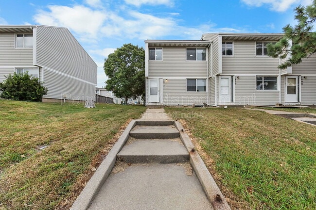Building Photo - 1812 S Cleveland Ave Rental