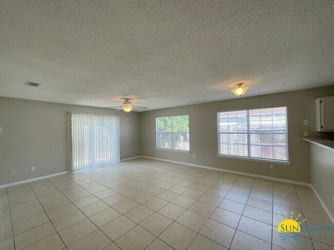 Photo - Lovely 3 Bedroom Home in Fort Walton