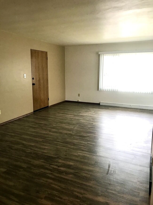 Photo - 742 Fairwood Dr Unit #2