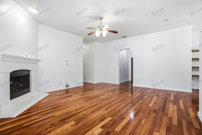 Photo - 24 Beechcreek Dr