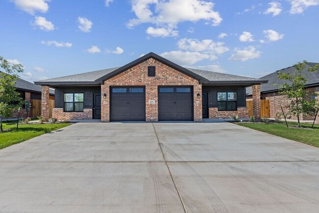 Building Photo - 3609 Pintail Ln Unit A