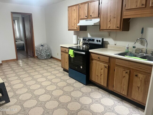 Photo - 164 Madison Ave Unit 3