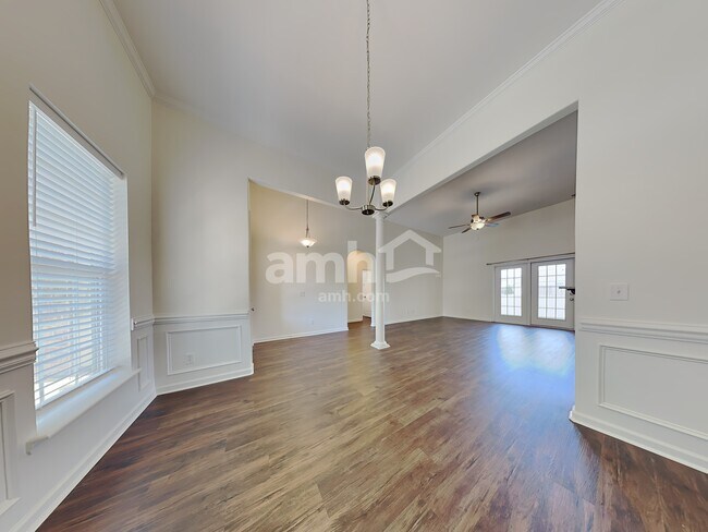 Photo - 177 Willow Point Circle