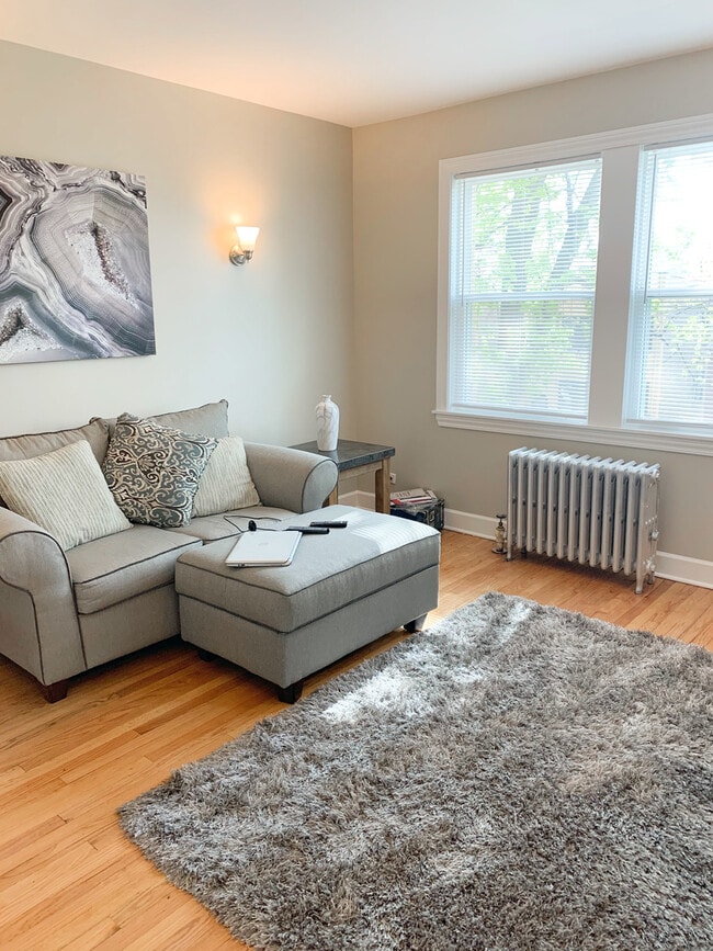 Photo - 1921 Grove Ave Unit 17