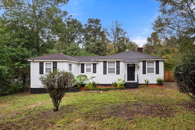 Building Photo - COUNTRY CLUB VILLAGE Rental