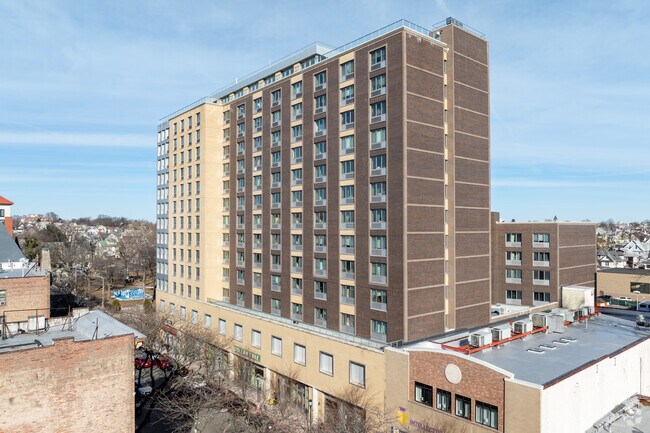 203 Gramatan Ave - La Porte Apartments