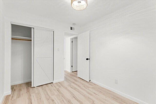 Photo - 2119 Oxford Ave Unit A