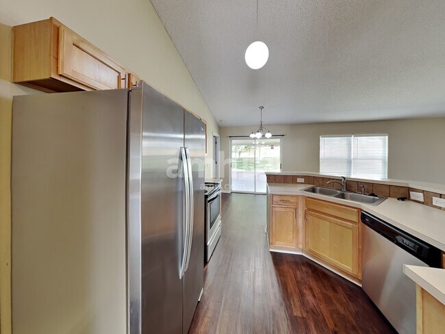 109 Zachary Wade St
