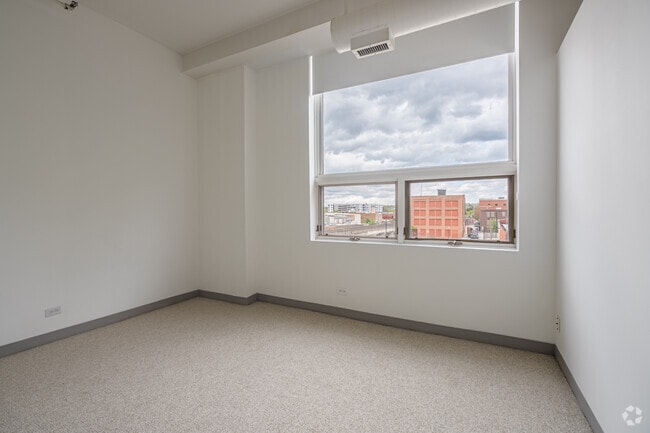 2 habitaciones, 1 baño - 1350 pies cuadrados - Segunda habitación - Downer Place Lofts