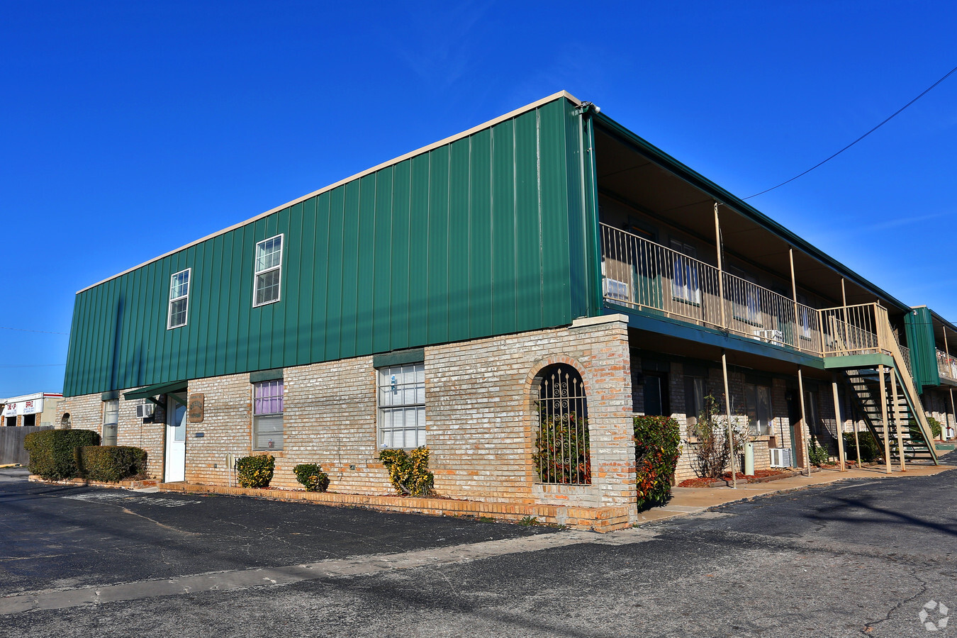 Hayden Place Apartments - Hayden Place Apartments