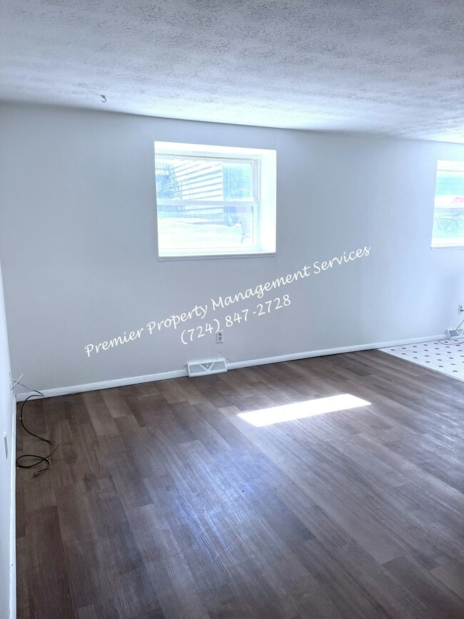 Photo - 453 McCleery St Unit 1
