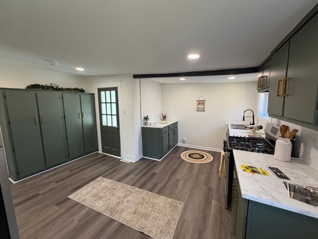 Photo - 2961 Triangle Pl