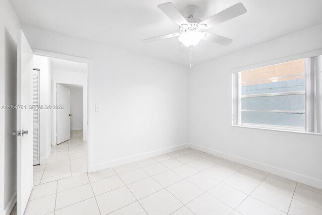 Photo - 3231 SW 25th St