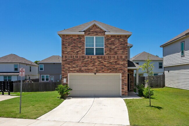 Building Photo - 2-Bedroom 2.5-Bath, 2 car garage, modern home