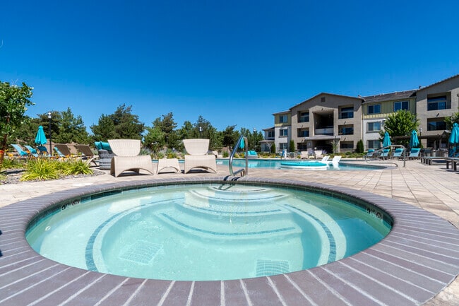 Spa - Lyfe at the Marina