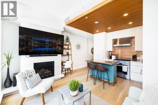 Photo - 6687 Nelson Ave Unit 504