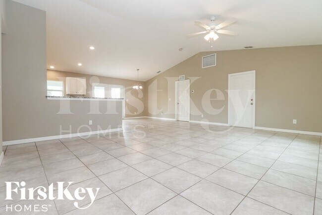 Photo - 10379 Grail Ave