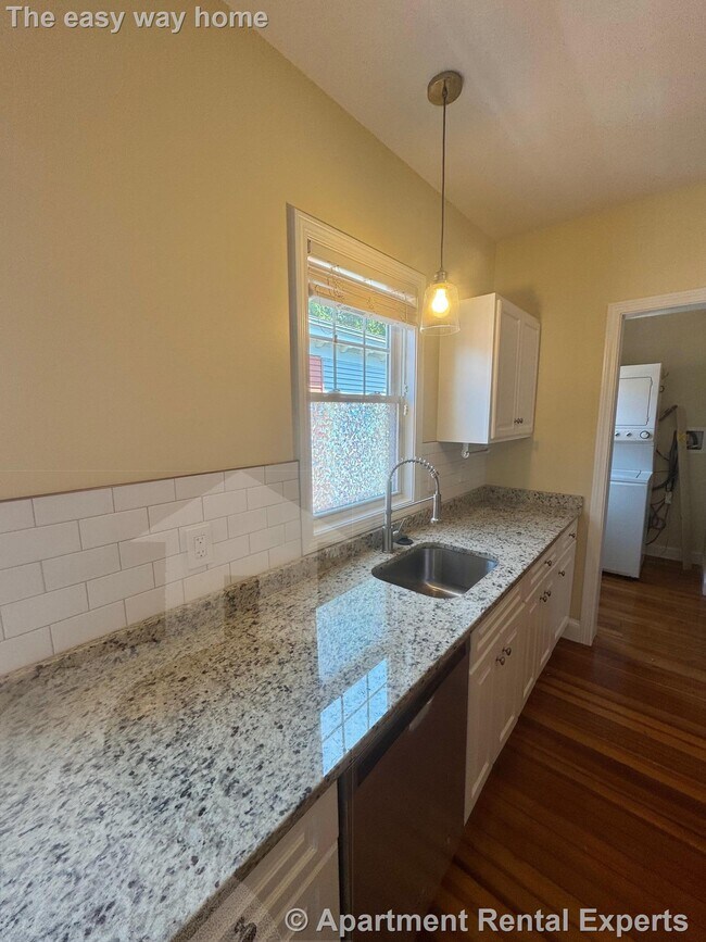 Photo - 86 Morrison Ave Apartments