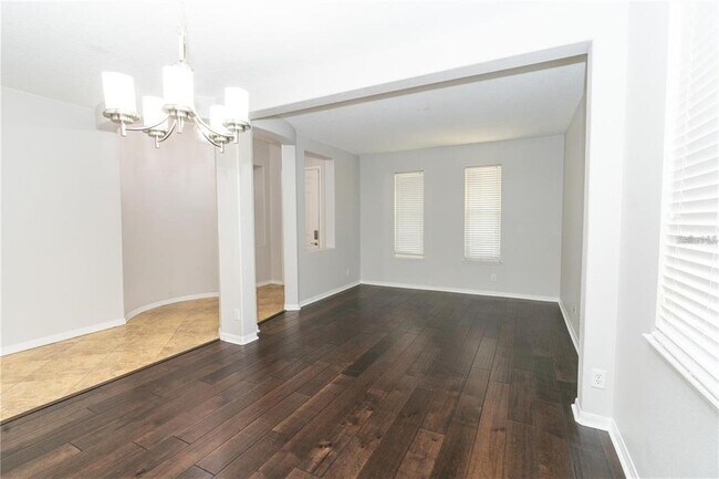 Photo - 9763 Moss Rose Way