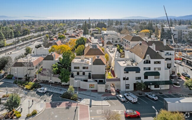 Photo - 101-161 S California Ave