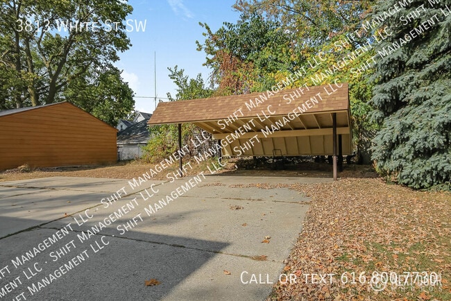 Photo - 3813 White St SW