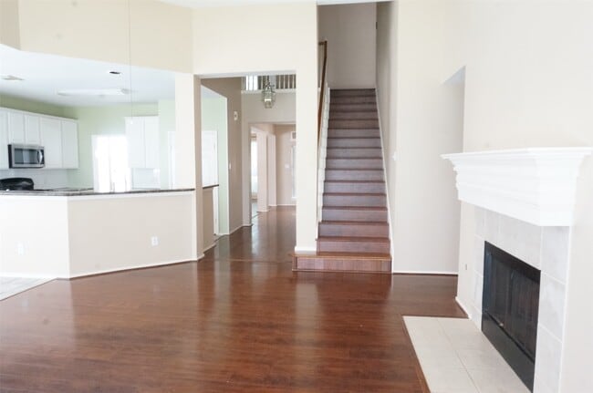 Photo - 2114 Madewood Dr