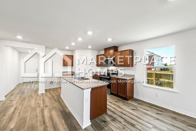 Photo - 400 Horizon Pointe