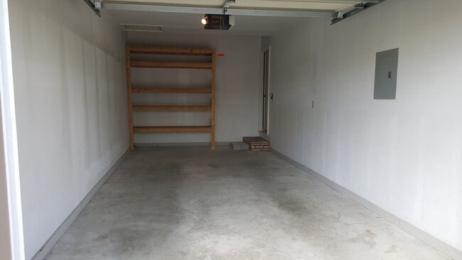 Photo - 2401/2403 N 10th St Unit 2403 N 10th St
