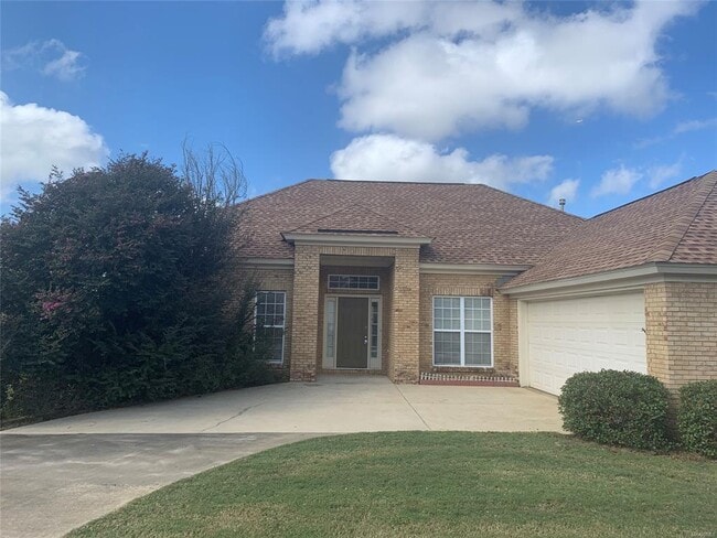 Building Photo - 615 Castle Brook Dr