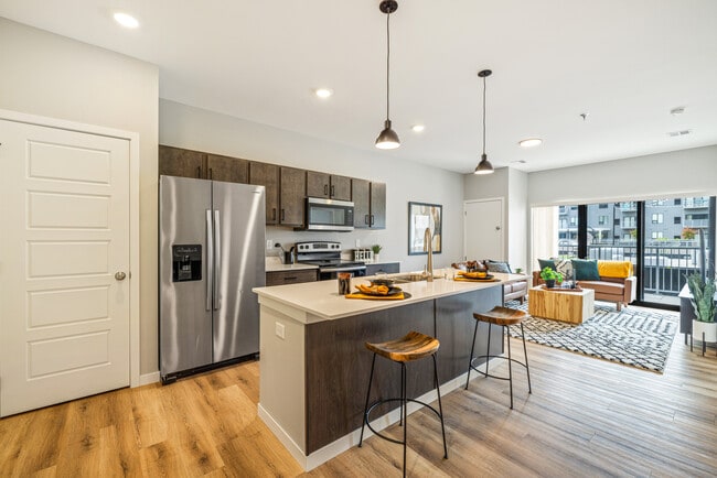 EagleRidge Plaza Residences