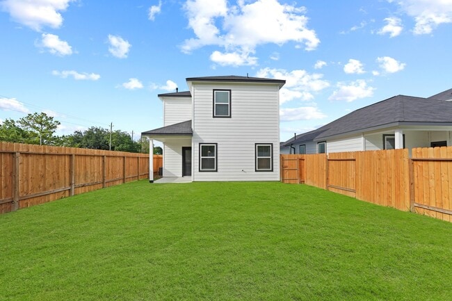 1455 Acorn Mdw St