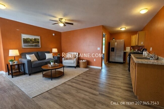 Photo - 114 Bridge St Unit 3