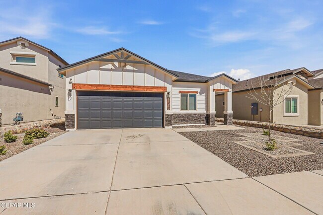 Photo - 51049 Fox Trl Ave