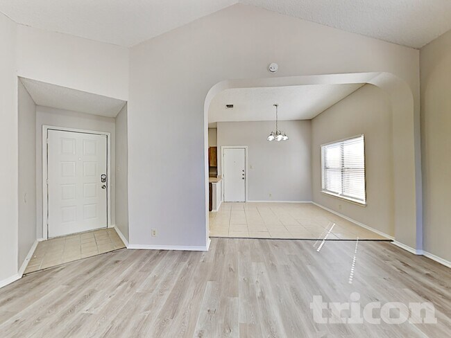 Photo - 7947 Flower Trail