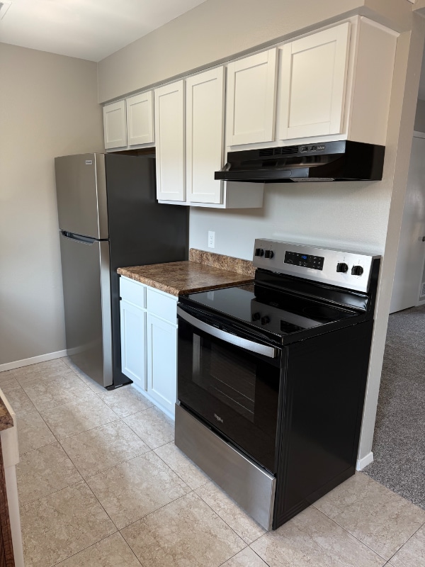 Building Photo - 619 S Mt Carmel St Rental