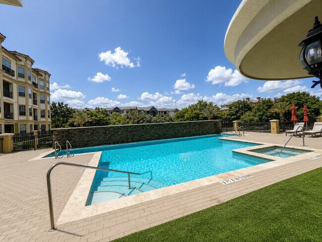 Photo - 7575 Kirby Dr Unit 1401