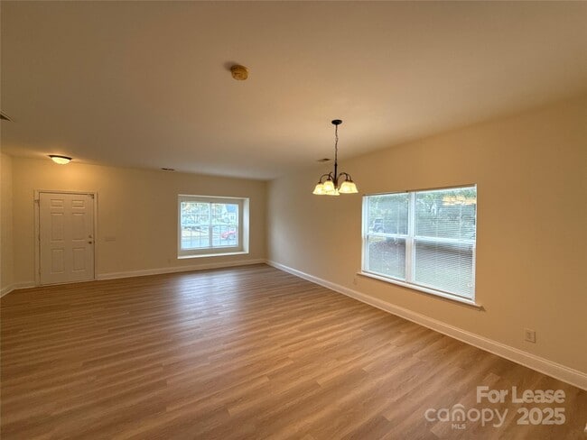 Photo - 1207 Jade Glen Dr