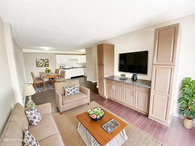 Photo - Amantea Tower