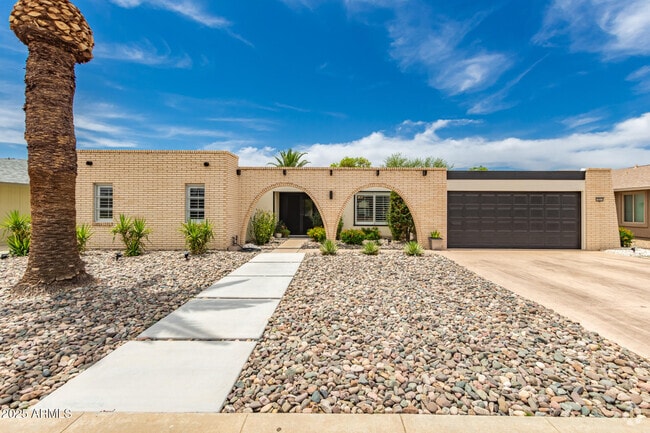Building Photo - 10313 W Brookside Dr Rental