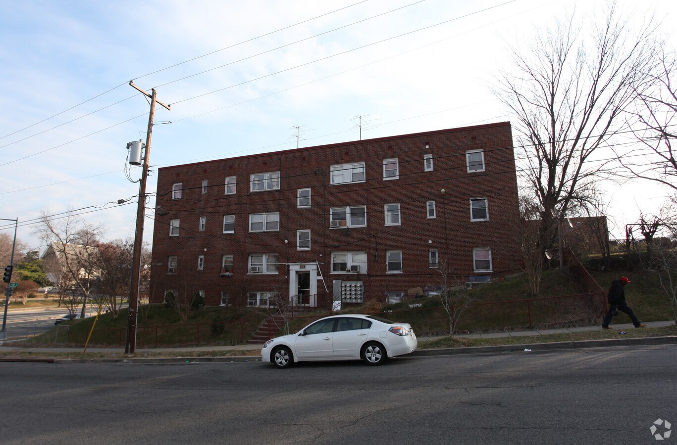Photo - 10 49th St SE