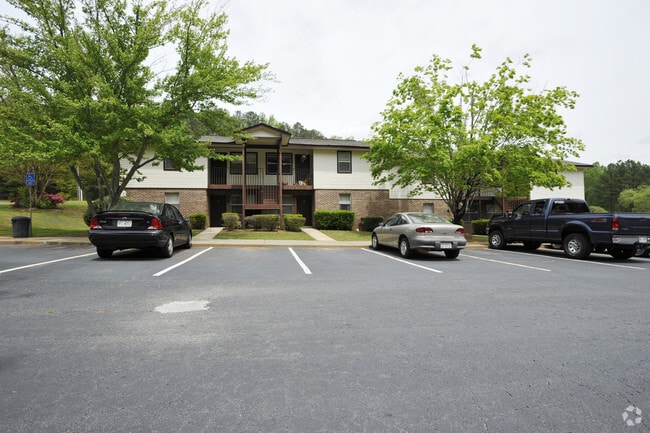Laurelwood Apartments - Laurelwood Apartments