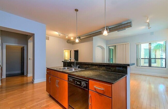 Photo - 1901 Post Oak Blvd Condo Unit 4110