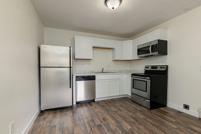 Photo - 1 Bedroom | 1 Bathroom | Apartment | Locat...